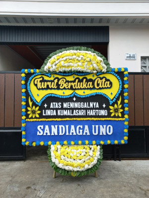 Papan Bunga Duka di Pringwulung
