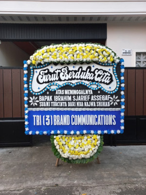 Papan Bunga Duka di Pringwulung